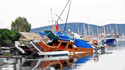 Des bateaux ont chaviré dans le port de&nbsp;Gumbet (Turquie), le 21 juillet 2017. (DOGAN NEWS AGENCY / REUTERS A)