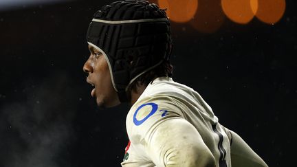 Maro Itoje, symbole d'un XV d'Angleterre qui doute, le 6 février 2021 après une défaite contre l'Ecosse (6-11) (ADRIAN DENNIS / AFP)