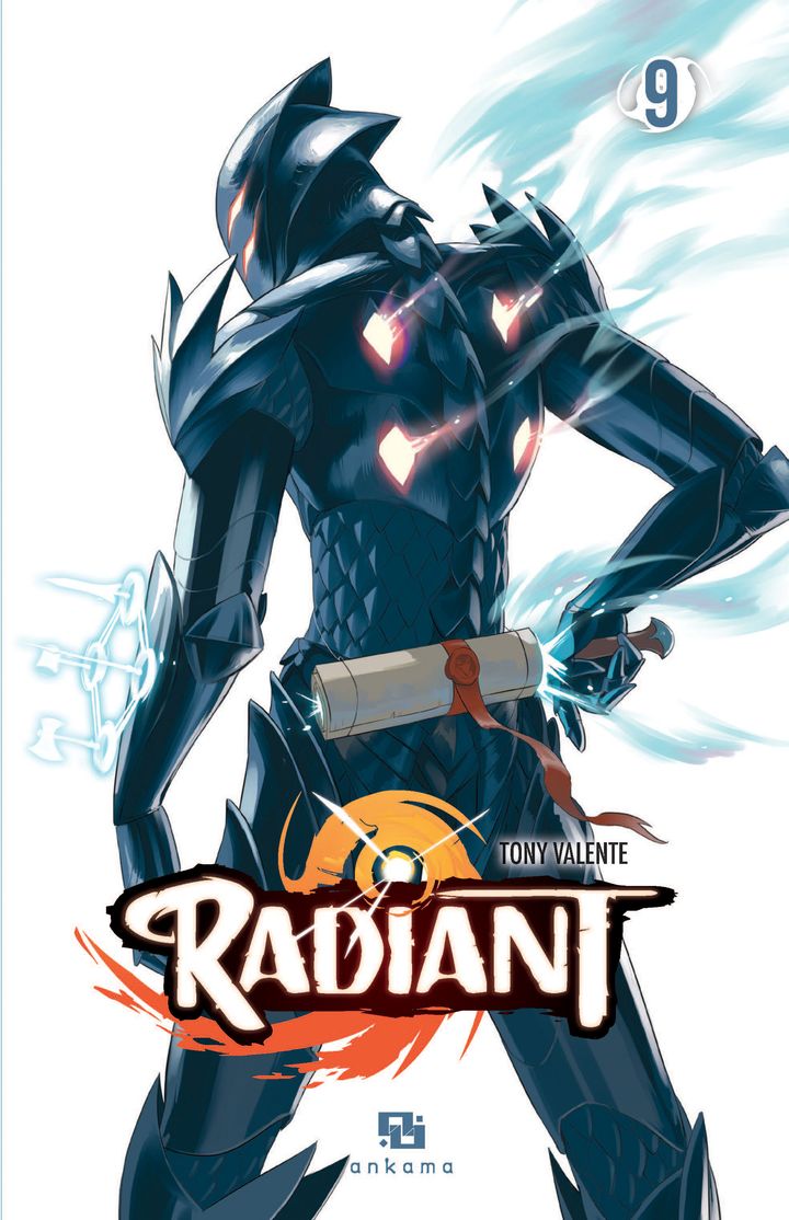 La couverture du tome 9 de "Radiant" qui sort en France le 25 mai 2018. (TONY VALENTE / ANKAMA)