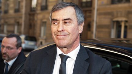 J&eacute;r&ocirc;me Cahuzac, le 2 avril 2013, peu de temps avant son audition par les juges en charge de l'enqu&ecirc;te qui le vise pour "blanchiment de fraude fiscale". (MARTIN BUREAU / AFP)