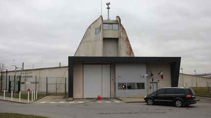 L'entrée de la prison de Meaux (Seine-et-Marne), le 22 février 2017. (PHILIPPE LAVIEILLE / MAXPPP)