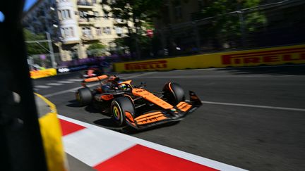 Oscar Piastri sur le circuit de Bakou (Azerbaïdjan), le 15 septembre 2024. (ANDREJ ISAKOVIC / AFP)