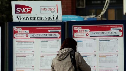 &nbsp; (Trois syndicats ont lancé un préavis de grève reconductible à la SNCF à compter du 1er juin © MaxPPP)