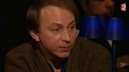 Michel Houellebecq décroche le Goncourt avec &quot;La carte et le territoire&quot;
 (Culturebox)