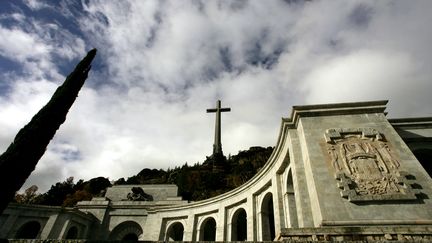 La&nbsp;"Valle de los Caidos", le mausolée où est enterré&nbsp;le&nbsp;dictateur espagnol Franco, à 50 km à l'est de Madrid. (PHILIPPE DESMAZES / AFP)