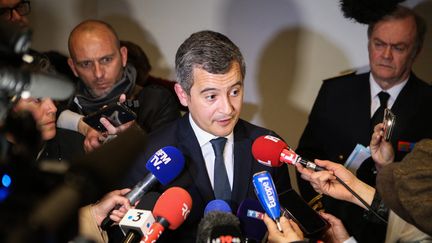 Le ministre de l'Intérieur Gérald Darmanin lors d'une conférence de presse à Ajaccio le 16 mars 2022. (PASCAL POCHARD-CASABIANCA / AFP)