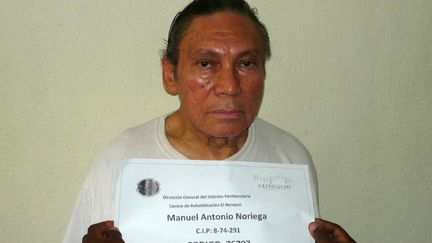 L'ancien dictateur panaméen Manuel Noriega, pris en photo à la prison d'El Renacer, à 25 kilomètres au Sud-Est de Panama City.&nbsp; (HO / MINISTERIO DE GOBIERNO / AFP)