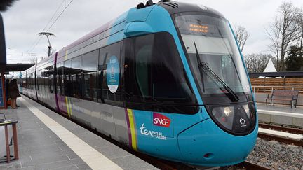 &nbsp;La nouvelle ligne Tram-Train entre Nantes et Chateaubriant, le 28 février 2014. (MAXPPP)