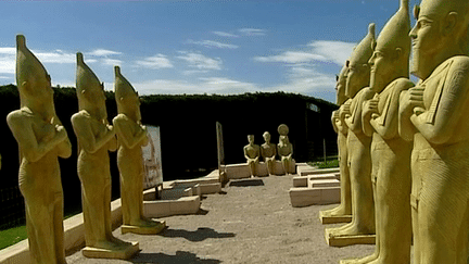 Le temple d'Abou Simbel comme si vous y étiez, à Hauterives dans la Drôme
 (France 3 / Culturebox)