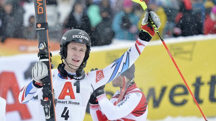 Le jeune skieur français de 22 ans, Clément Noël, sera-t-il capable de succéder à la légende autrichienne, Marcel Hirscher ? (HERBERT NEUBAUER / AFP)