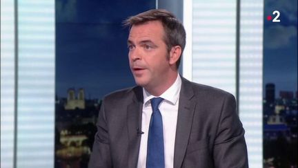 Sept millions de Français bénéficieront de masques lavables gratuits, annonce Olivier Véran