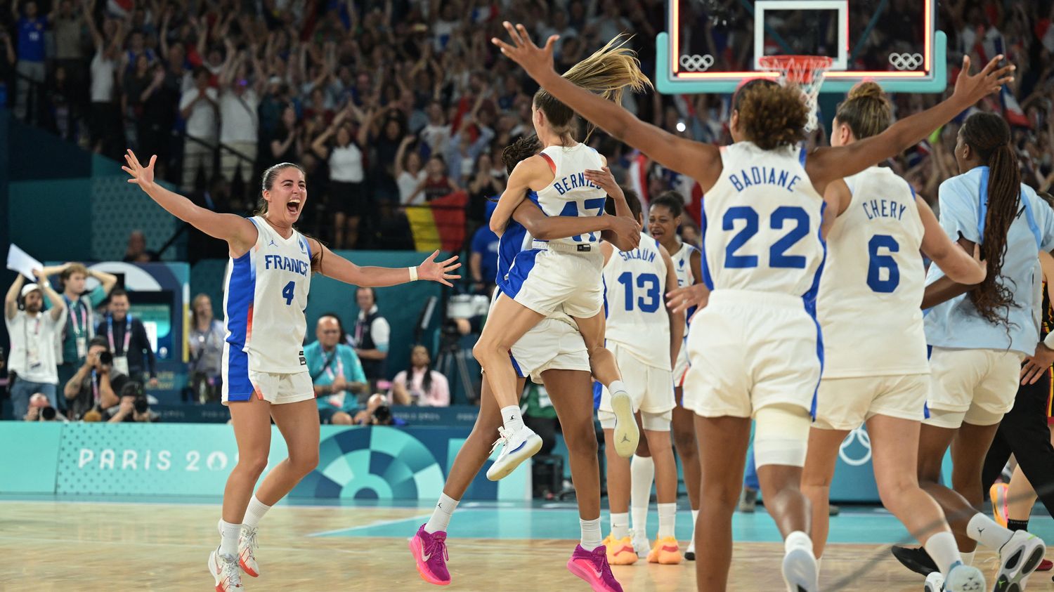 Basket aux JO 2024 : les Françaises arrachent la victoire en prolongation face à la Belgique et rejoignent l’invincible Team USA en finale