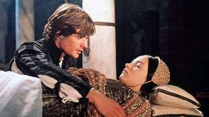 Leonard Whiting et Olivia Hussey dans le film "Roméo et Juliette" de Franco Zeffirelli, en 1968. (BHE FILMS / VERONA PRODUZIONE / / COLLECTION CHRISTOPHEL VIA AFP)