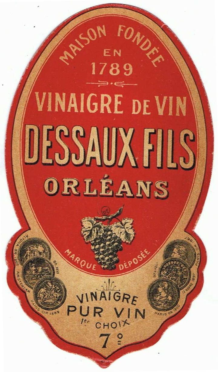 Logo de l'ancienne Vinaigreries Dessaux 
 (Wikimedia Commons)