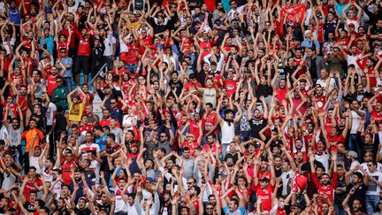 Supporters du Club africain lors de la finale de la coupe de Tunisie de football le 13 mai 2018 à Ben Arous (sud de Tunis). (NACER TALEL / ANADOLU AGENCY)