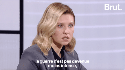 Alors que la guerre entre la Russie et l’Ukraine a éclaté il y a un an et demi, et que les yeux sont désormais rivés sur la guerre entre le Hamas et Israël, Olena Zelenska, "Première dame" d'Ukraine, demande à la France et au reste du monde de ne pas oublier que “le danger n’est pas passé pour l’Ukraine”. (Brut.)