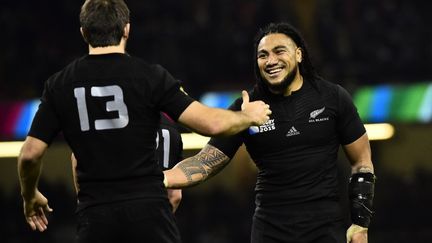 Ma'a Nonu et Conrad Smith, associés à 62 reprises au centre de la Nouvelle-Zélande (LOIC VENANCE / AFP)