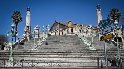 La gare Saint-Charles de Marseille (Bouches-du-Rhône), le 19 mars 2020. (GERARD JULIEN / AFP)