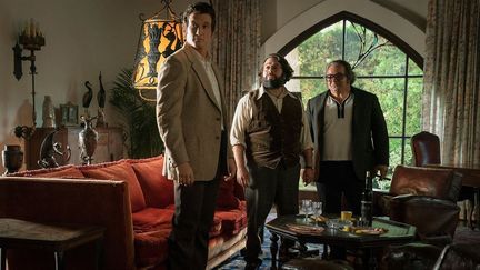 Dans la série "The offer", Dan Fogler est Francis Ford Coppola et Patrick Gallo joue Mario Puzo, l'auteur du roman. (PARAMOUNT +)