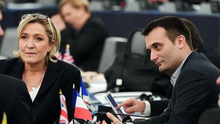 Marine Le Pen et Florian Philippot au Parlement européen, à Strasbourg, le 17 janvier 2016. (FREDERICK FLORIN / AFP)