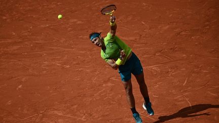 Rafael Nadal, lors de la finale de Roland-Garros, le 5 juin 2022, face à Casper Ruud/ (CHRISTOPHE ARCHAMBAULT / AFP)