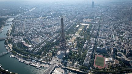 La vitesse maximale est réduite de 20km/h, mardi 24 juillet 2018 à Paris et en Ile-de-France, en raison d'un épisode de pollution à l'ozone. (GERARD JULIEN / AFP)