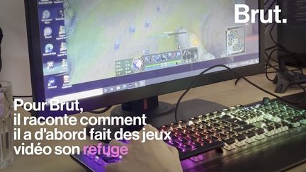 VIDEO. Rencontre avec l'un des plus grands espoirs du jeu League of Legends, atteint de la maladie des os de verre (BRUT)