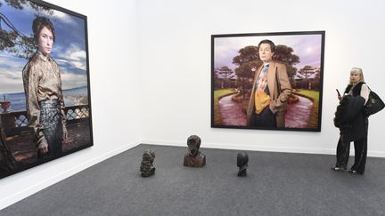 Des oeuvres de Cindy Sherman à la 46 édition de la FIAC, au Grand Palais à Paris (16 octobre 2019) (ALAIN JOCARD / AFP)