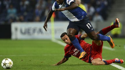 Soir&eacute;e difficile &agrave; Porto pour Nene et ses co&eacute;quipiers. (FRANCISCO LEONG / AFP)