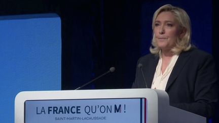 Présidentielle 2022 : Marine Le Pen remonte dans les sondages (FRANCE 2)