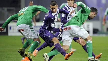 Wissam Ben Yedder aux prises avec les Stéphanois