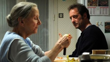 Vincent Lindon et Hélène Vincent dans &quot;Quelques heures de printemps&quot;
 (DR)