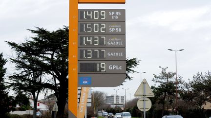 La hausse du prix du diesel à la pompe, à Toulouse. (MAXPPP)