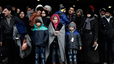  (Des migrants à bord d'un ferry en Grèce © maxPPP)
