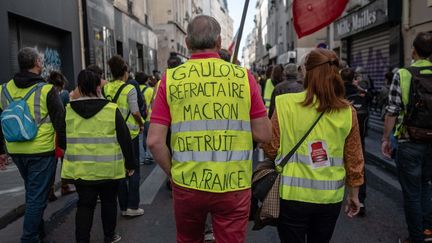 Des "gilets jaunes" manifestent à Paris, samedi 30 mars 2019.&nbsp; (HUGO PASSARELLO LUNA / HANS LUCAS / AFP)