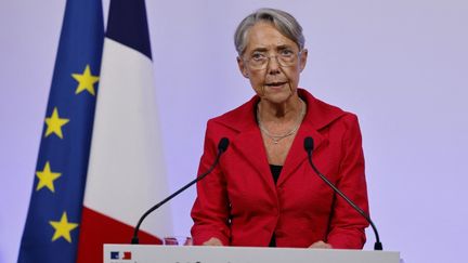 Elisabeth Borne à Paris, le 19 juin 2022. (LUDOVIC MARIN / POOL / AFP)