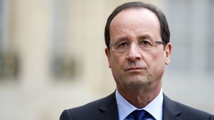 Le pr&eacute;sident de la R&eacute;publique, Fran&ccedil;ois Hollande, le 14 novembre 2012 &agrave; l'Elys&eacute;e. (LIONEL BONAVENTURE / AFP)