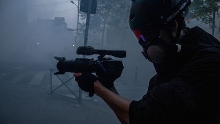 Le journaliste indépendant Gaspard Glanz, en mai 2016 à Paris. (MARTIN BERTRAND / HANS LUCAS / AFP)