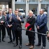 Le président de la République, Emmanuel Macron, accompagné du ministre de la Santé, du directeur général de la Santé et du président de l'AP-HP, lors d'une visite à l'hôpital Necker à Paris, le 10 mard 2020.&nbsp; (LUDOVIC MARIN / AFP)