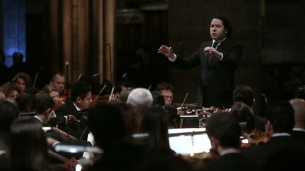 L'Orchestre Philharmonique de Radio France dirigé par le Vénézuélien Gustavo Dudamel en janvier 2014.
 (Jacques Demarthon / AFP)