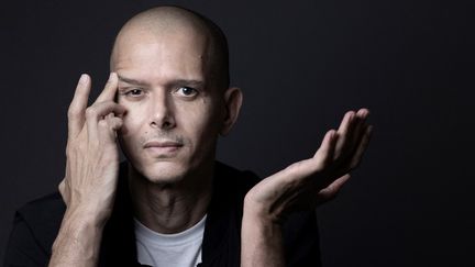 Abdellah Taïa auteur de "Le Bastion des larmes" aux éditions Julliard a remporté le prix de la Langue française. (JOEL SAGET / AFP)