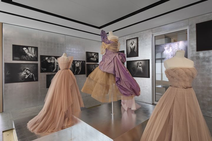 Exposition "Dior/Lindbergh" à la Galerie Dior (Paris). (DIOR/LINDBERGH SCENOGRAPHY / ADRIEN DIRAND)