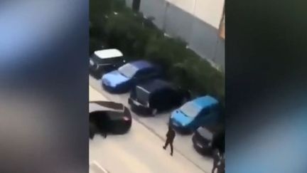 Capture écran de la vidéo sur la fusillade dans la cité de la Busserine à Marseille. (FRANCEINFO)