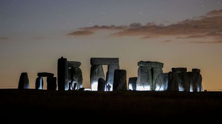 Le site de Stonehenge, dans le Wiltshire, en Angleterre, le 12 juillet 2020, à l'époque du passage de la comète Neowise (MARK KERTON / SHUTTERSTOCK / SIPA)