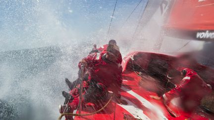 Charles Caudrelier sur le voilier chinois Dongfeng