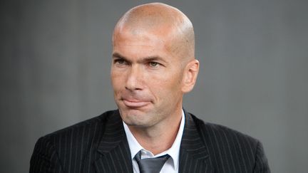 L'entra&icirc;neur-adjoint du Real Madrid,&nbsp;Zinedine Zidane, lors d'une inauguration d'un complexe sportif &agrave; Aix-en-Provence, le 23 juin 2011. (MAXPPP)