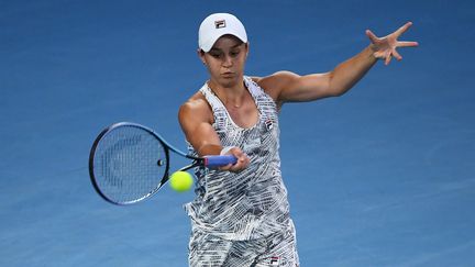 Ashleigh Barty à l'Open d'Australie, le 27 janvier, en demi-finale de l'Open d'Australie face à&nbsp;Madison Keys. (WILLIAM WEST / AFP)