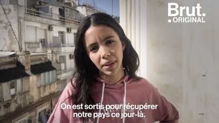 Le 22 février 2019, des milliers d'Algériens descendaient pour la première fois dans la rue contre le pouvoir en place. Un an après, Mériem Naït Lounis, étudiante, raconte l'état d'esprit dans lequel se trouve la jeunesse algérienne.