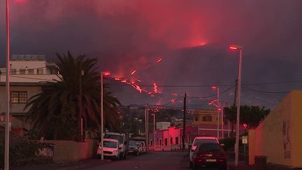 Éruption volcanique à La Palma : la situation s'aggrave, les évacuations se poursuivent