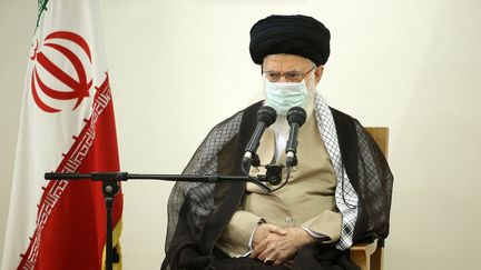 Le guide suprême iranien Ali Khamenei à Téhéran (Iran), le 25 juin 2021. (IRANIAN LEADER PRESS OFFICE / ANADOLU AGENCY / AFP)